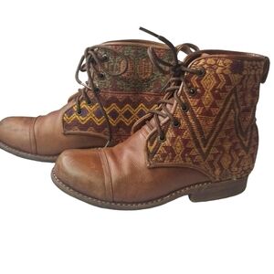Teyvana Peace handmade leather tapestry boots